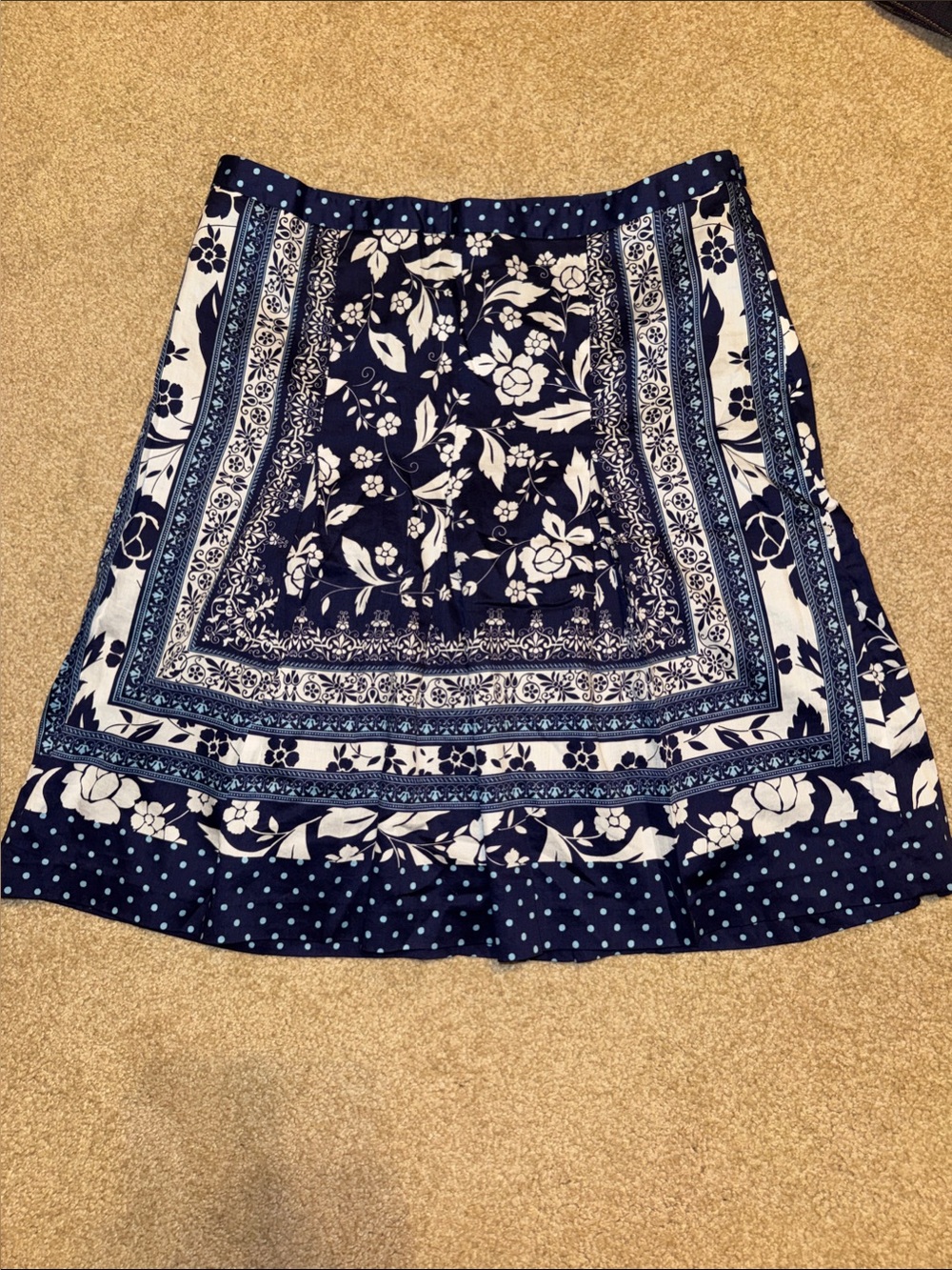 LOFT Navy and White Floral A-Line Skirt